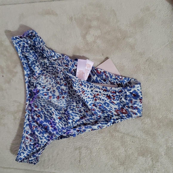 Savage X Fenty Other - Savage X Fenty peek a boo sexy panties